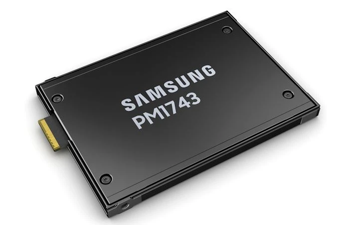 Samsung MZ3LO7T6HBLT-00A07 7.68TB PCIe NVMe 5.0 x4 2.5-Inch SSD